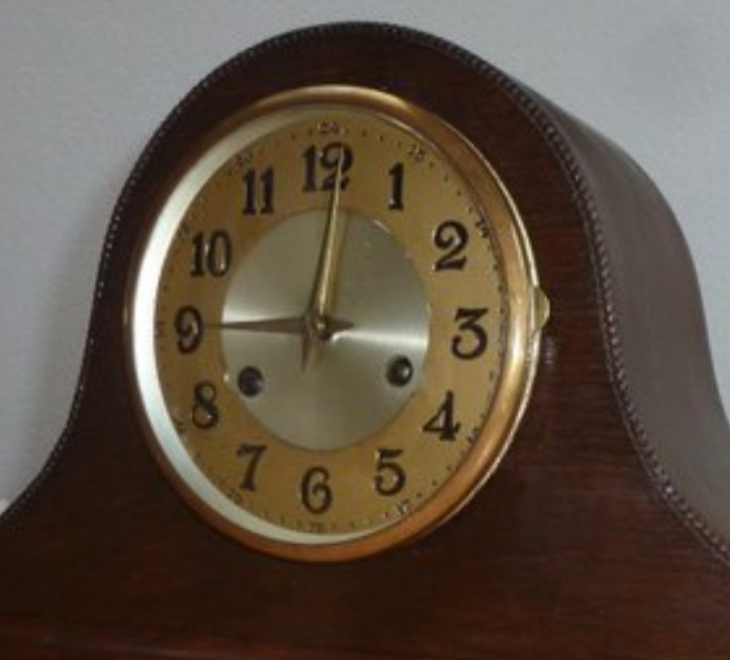 Urgos (Germany) 1930's Mantle Clock - Half Hour Chime w Key - Working Condition