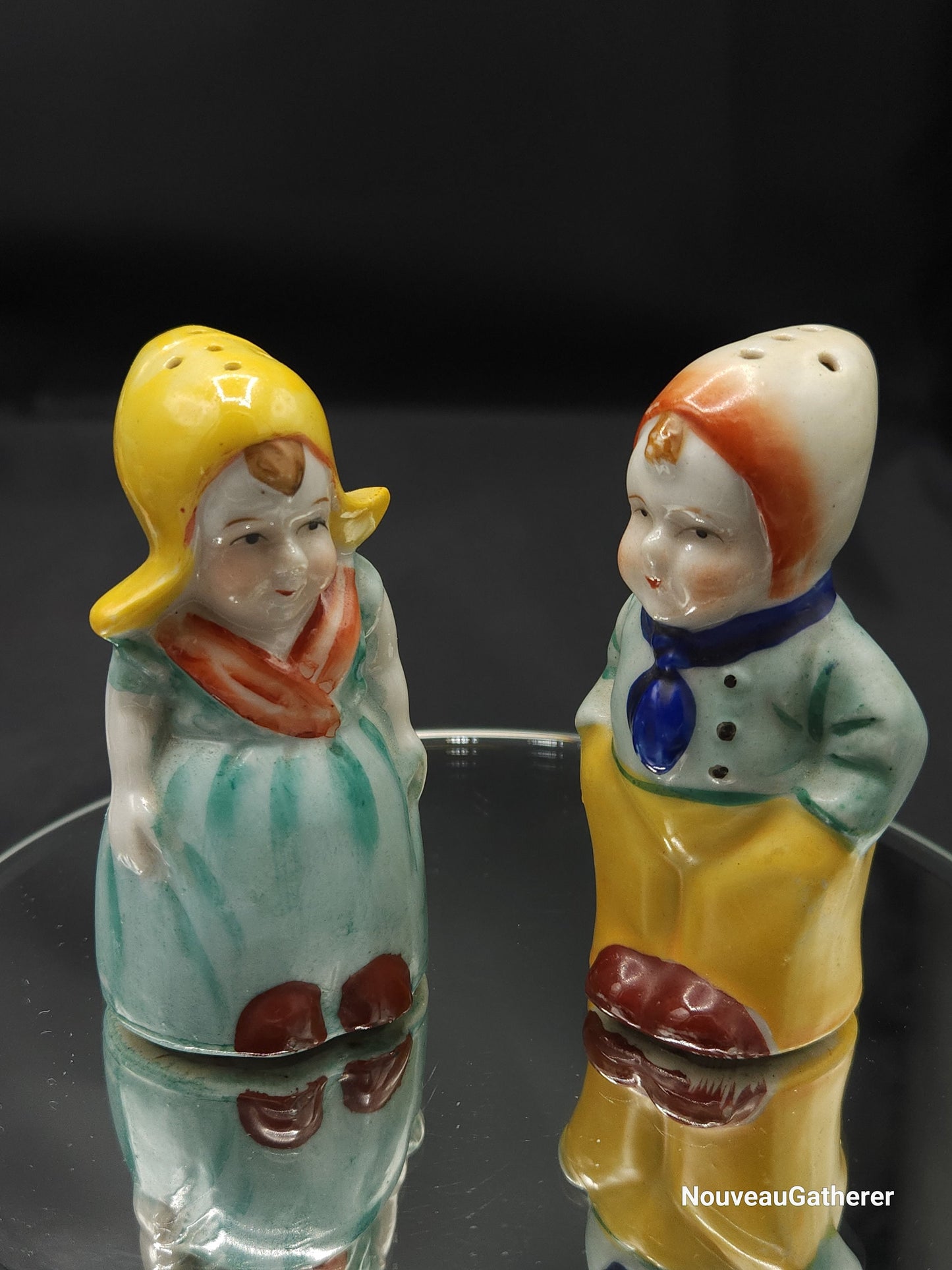 Antique Japanese Porcelain Salt Shaker Dutch Boy Dutch Girl