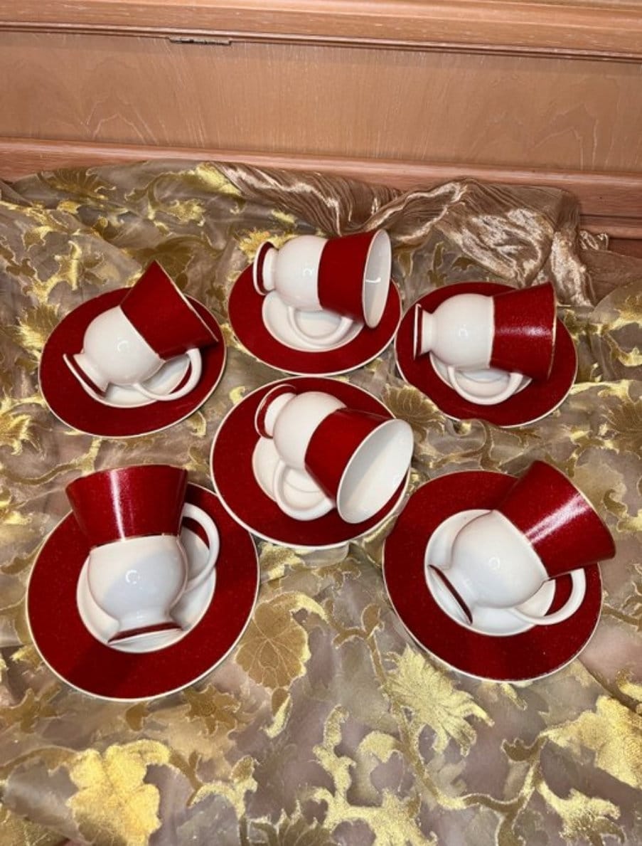 Vintage Late 20th Century  Bone China Serves 6 cups and plates