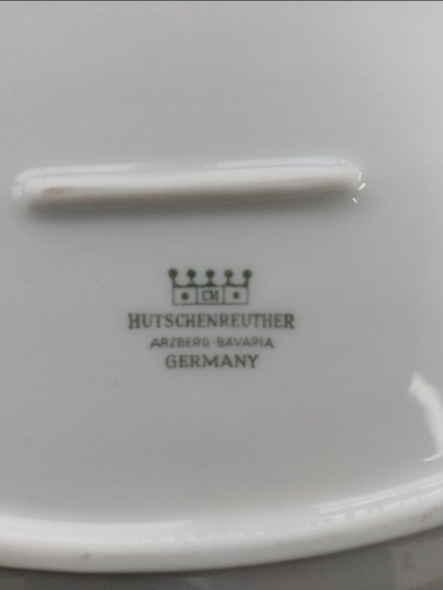 Hutschenreuther Arzberg Bavaria Porcelain Vintage Luxury Tea Set Mid 20th. Century